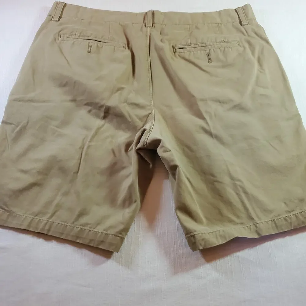Banana Republic Mens Size 35 Khaki Chino Shorts Beige Tan Flat Front Stretch